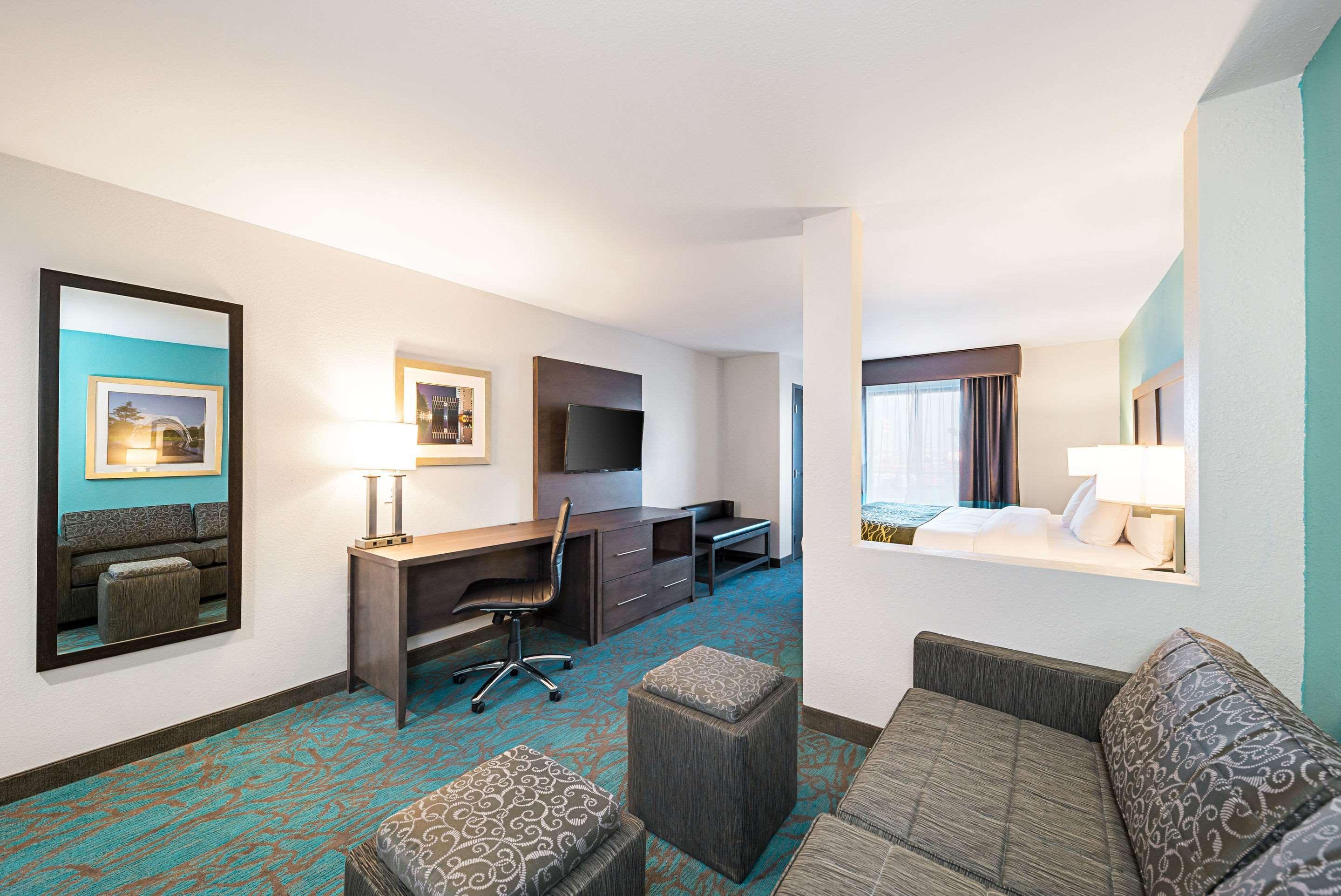 Comfort Inn & Suites Oklahoma City Near Bricktown Екстериор снимка